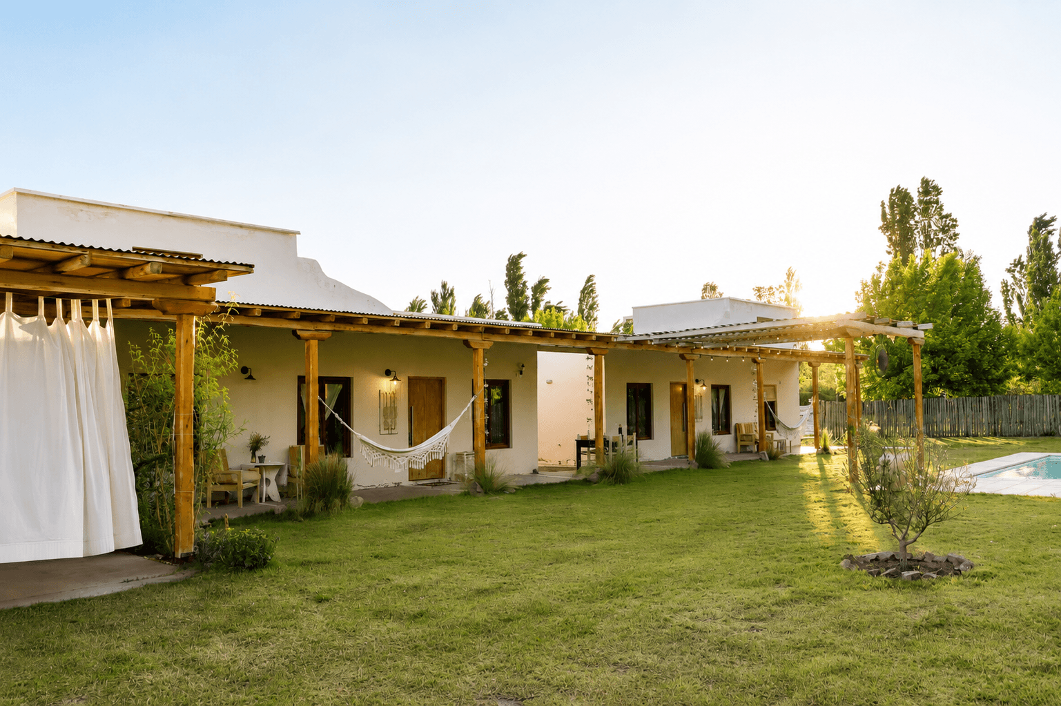 Casa Corazón de Viento — cabañas, pileta y naturaleza en Mendoza
